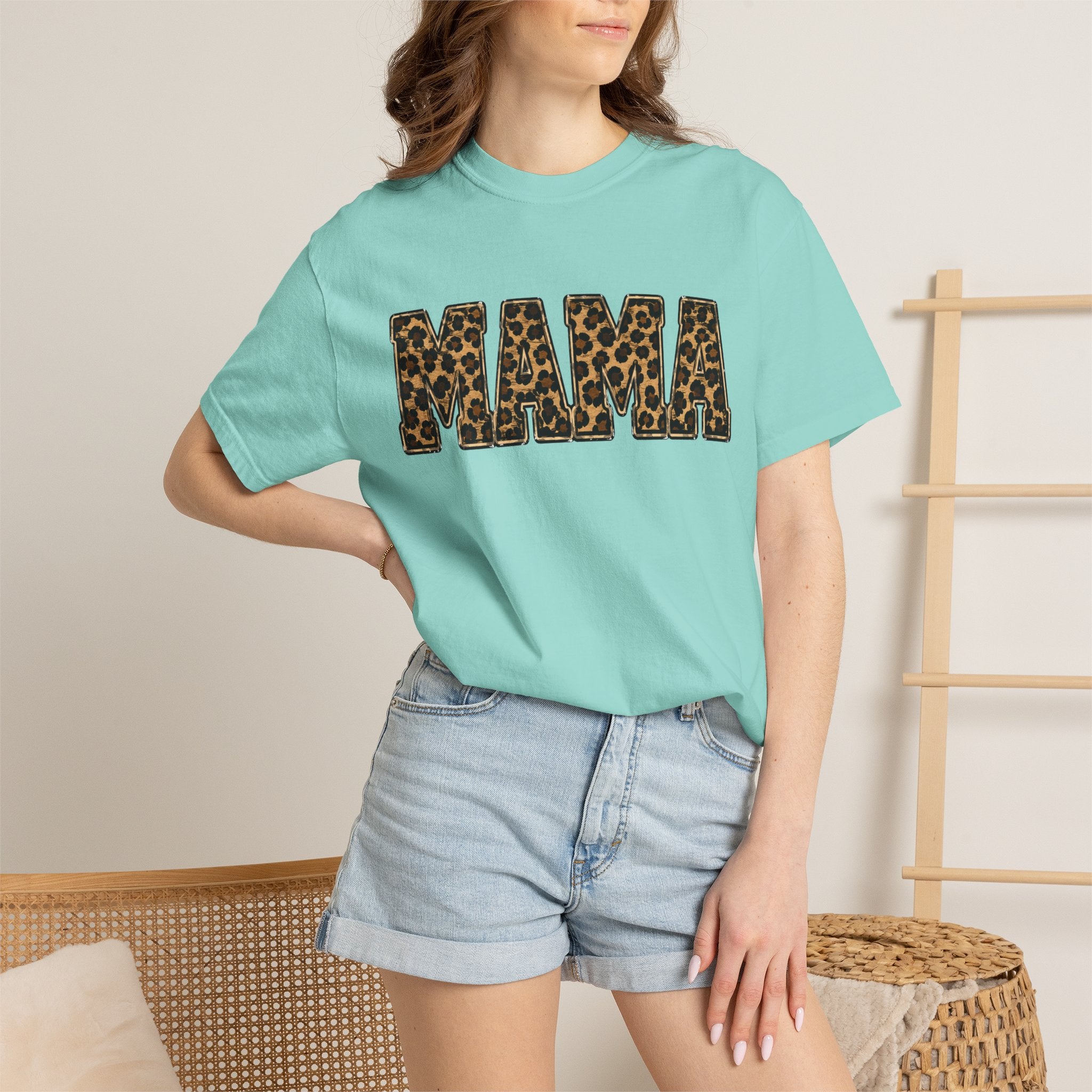 Leopard Mama