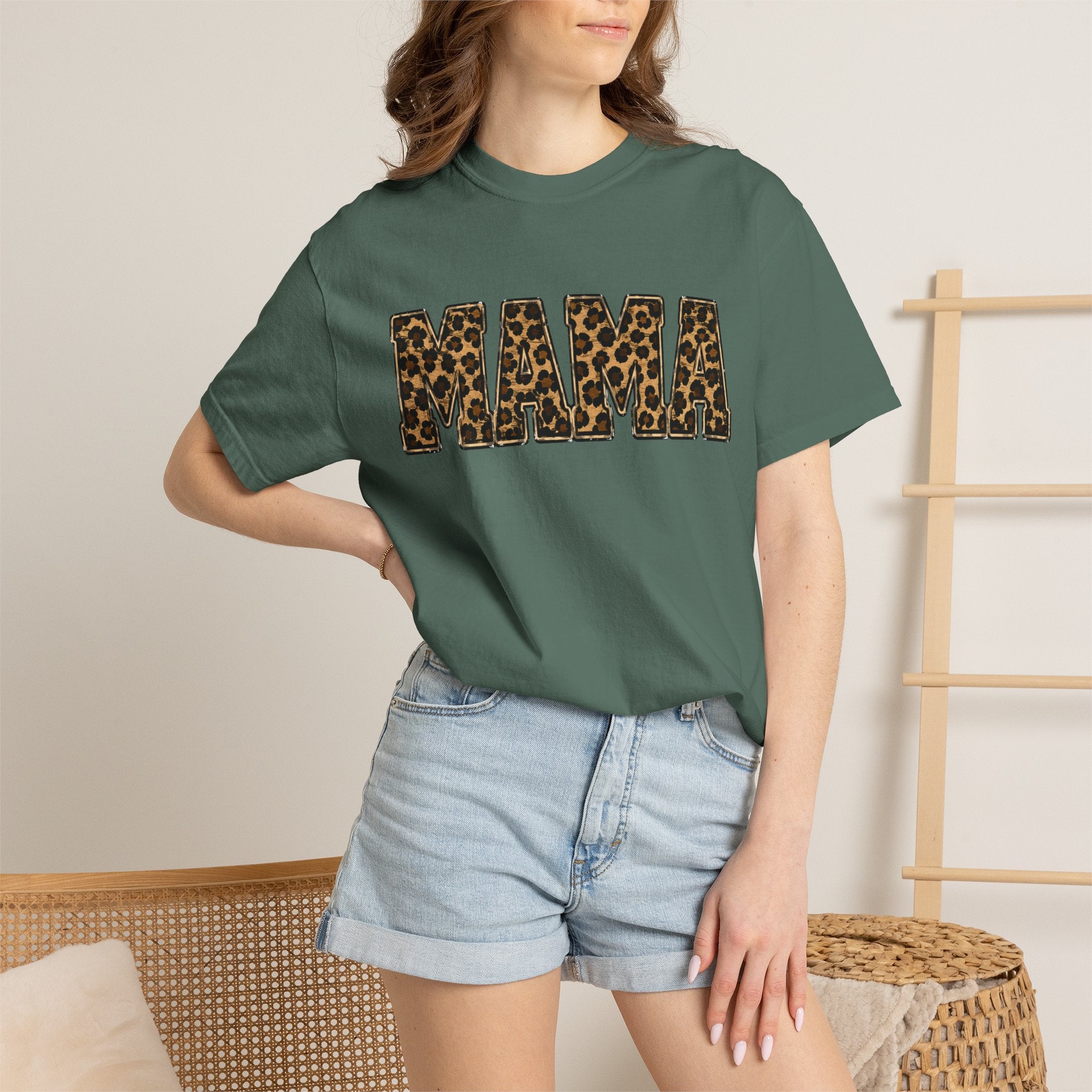 Leopard Mama