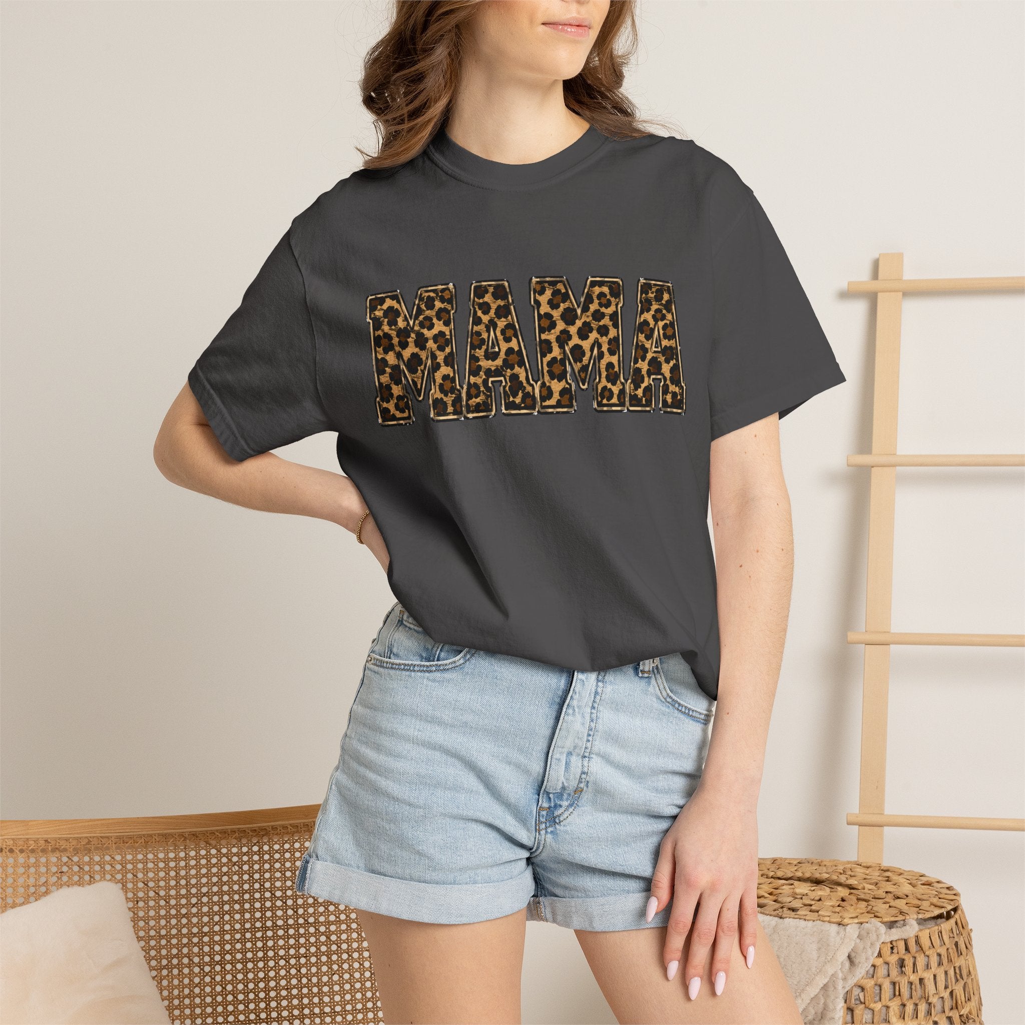 Leopard Mama